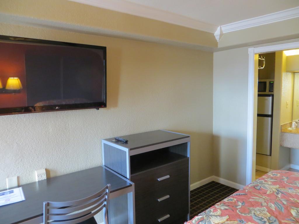 Economy Inn Austin Dış mekan fotoğraf