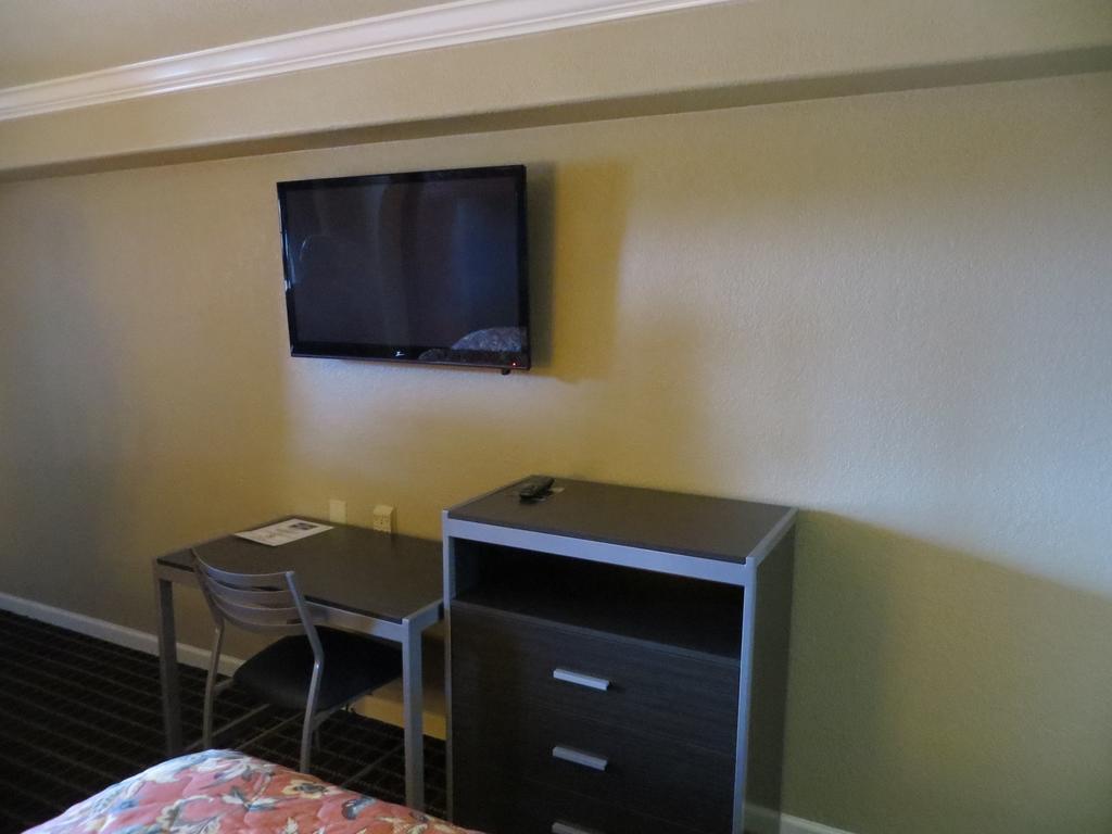 Economy Inn Austin Oda fotoğraf